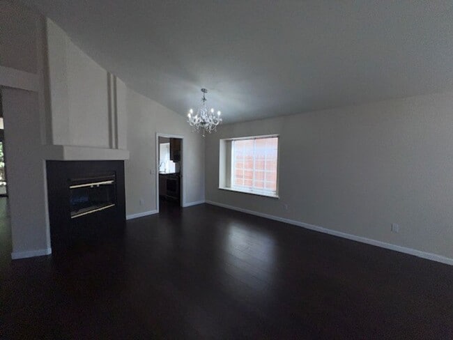 8913 Bramblewood Way in Elk Grove, CA - Building Photo - Building Photo