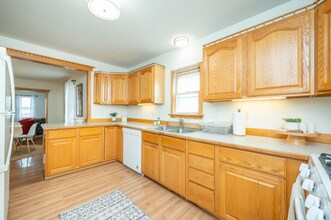 1708 SE 1st St in Des Moines, IA - Building Photo - Building Photo