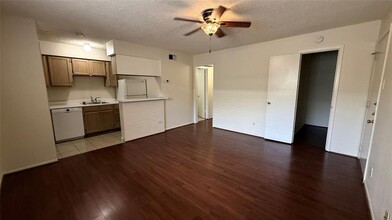 1328 Bomar St in Houston, TX - Building Photo - Building Photo