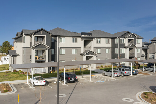 Westview Lofts in Caldwell, ID - Foto de edificio - Building Photo