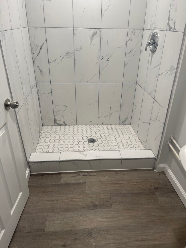 2710 W Lanvale St, Unit 1 photo'