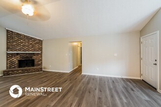 1729 Tall Oak Cir in Birmingham, AL - Building Photo - Building Photo