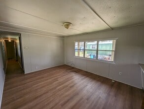 1295 Edith St in Batesville, AR - Building Photo - Building Photo