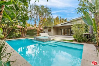 4229 Elmer Ave in Los Angeles, CA - Foto de edificio - Building Photo