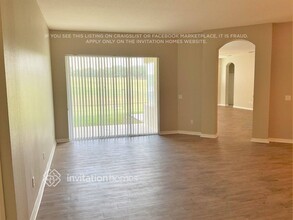 1419 Brilliant Cut Way in Valrico, FL - Building Photo - Building Photo