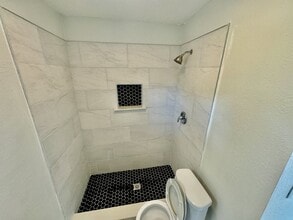 4694 16th Ave S in St. Petersburg, FL - Building Photo - Building Photo