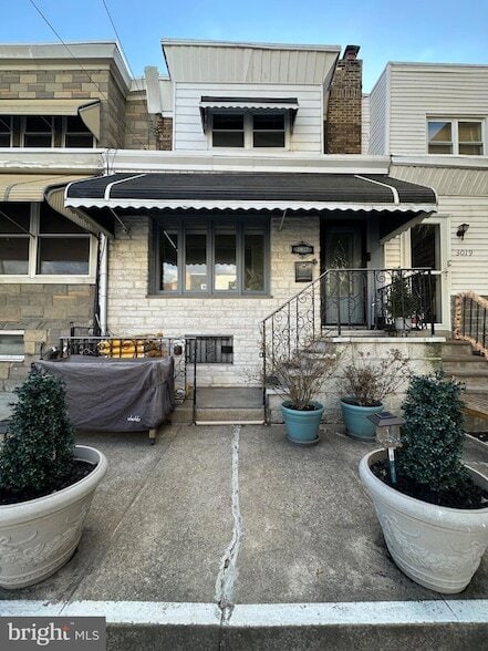 property at 3017 S 15th St