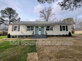 2995 Waynoka Cove in Memphis, TN - Building Photo