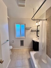 15098 Edgemoor St in San Leandro, CA - Building Photo - Building Photo