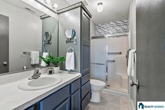 3400 Glenhaven Pl in Lincoln, NE - Foto de edificio - Building Photo