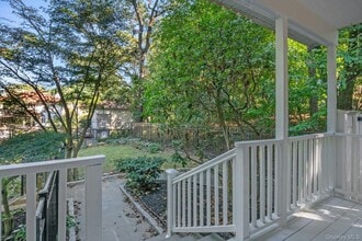 75 Woodcrest Ave in White Plains, NY - Building Photo - Building Photo