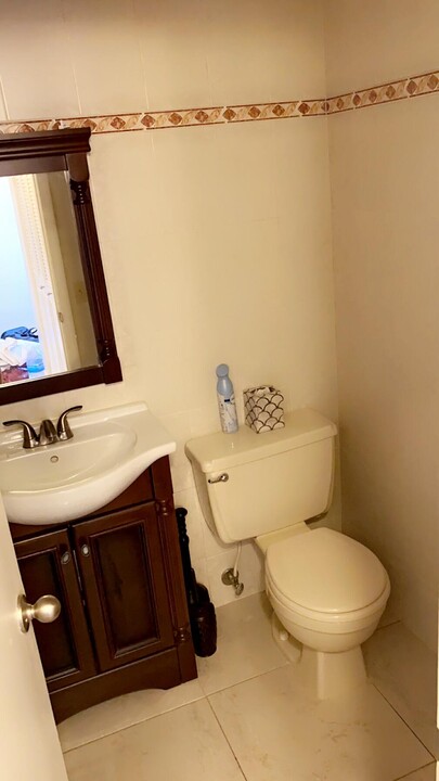 3000 NW 48th Terrace in Lauderdale Lakes, FL - Building Photo