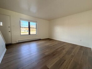 302 Walters Ave in Johnstown, PA - Building Photo - Building Photo