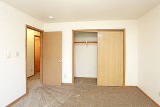 1201 E Bell Avenue in Des Moines, IA - Building Photo - Interior Photo