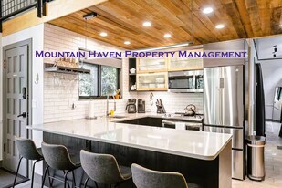 1237 CO-103 in Idaho Springs, CO - Building Photo