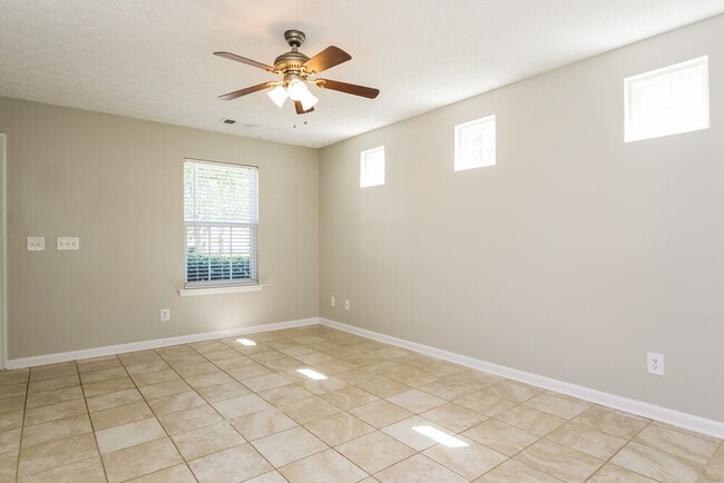 235 Osmanthus Way in Canton, GA - Building Photo - Building Photo