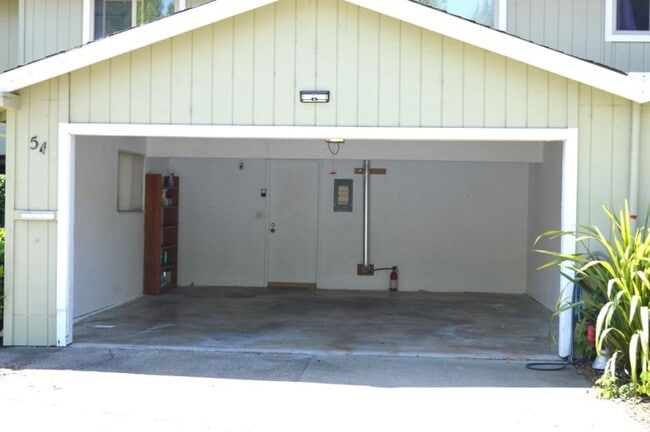 54 Salvatore Dr in Novato, CA - Building Photo - Building Photo