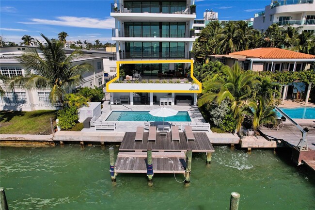 property at 1930 Bay Dr