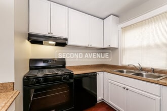 3317 Agnes Ave in Kansas City, MO - Foto de edificio - Building Photo