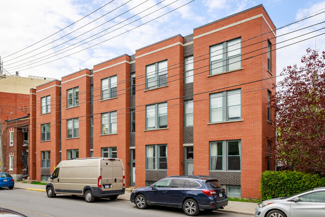 3407 Lasalle Boul in Verdun, QC - Building Photo - Building Photo