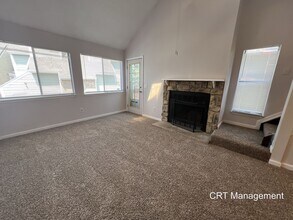 932 S Dearborn Way in Aurora, CO - Building Photo - Building Photo