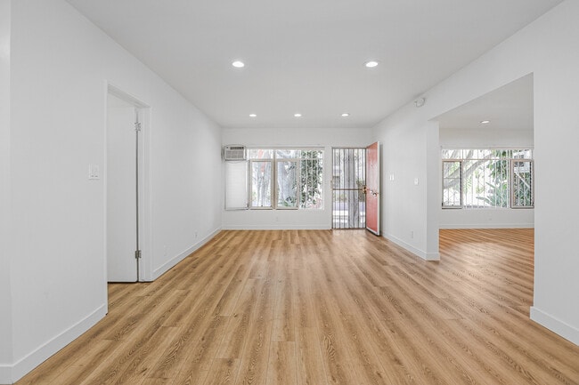 951 N Curson Ave, Unit 1
