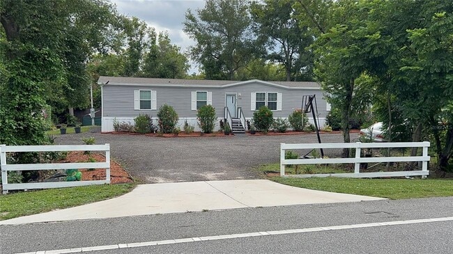 property at 31701 FL-44