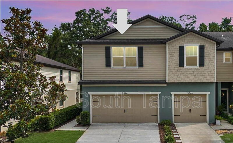 5344 Sylvester Loop in Tampa, FL - Building Photo
