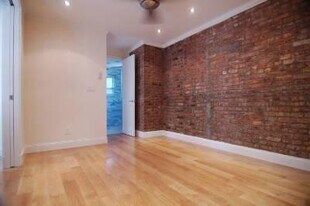 635 E 6th St in New York, NY - Building Photo