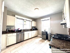 8 Perkins St, Unit 1 in Boston, MA - Building Photo