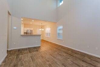 13921 Heywood Dr in Pflugerville, TX - Building Photo - Building Photo