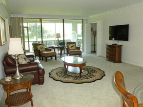 3 SE Turtle Creek Dr in Tequesta, FL - Building Photo - Building Photo