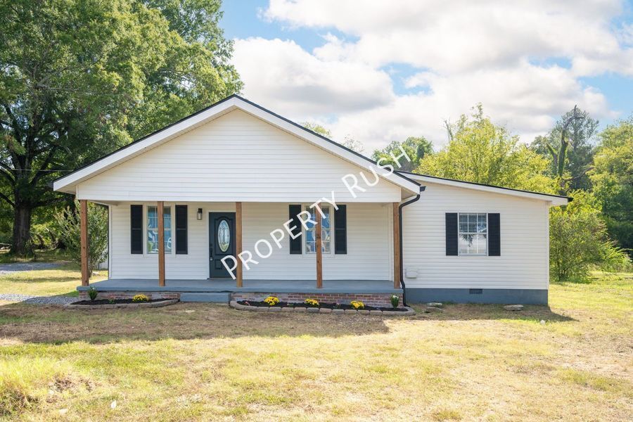1522 Happy Valley Rd in Rossville, GA - Building Photo