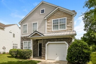 4712 Abercromby St in Charlotte, NC - Building Photo - Building Photo