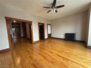 153 S Main St in Columbiana, OH - Building Photo - Building Photo