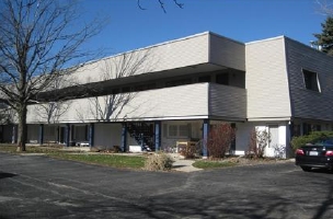 The Bluffs in Lake Bluff, IL - Building Photo