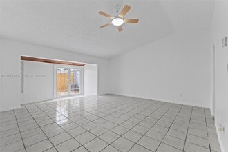 10387 SW 209th Ln in Cutler Bay, FL - Building Photo - Building Photo