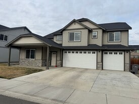 1703 Spokane Ave in Ellensburg, WA - Building Photo