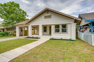 3008 College Ave, Unit 3008 College Ave in Fort Worth, TX - Foto de edificio - Building Photo
