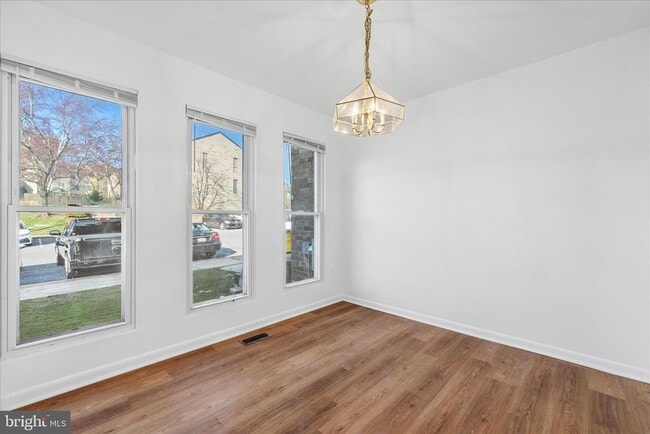 6911 Cipriano Woods Ct in Lanham, MD - Building Photo - Building Photo