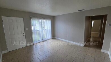 2902 Sprague Dr in Orlando, FL - Building Photo - Building Photo