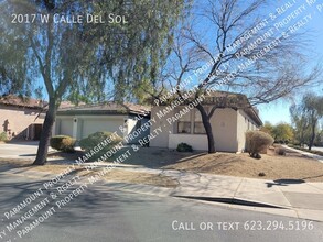 2017 W Calle Del Sol in Phoenix, AZ - Building Photo - Building Photo