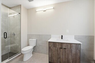 3516 John F. Kennedy Blvd in Jersey City, NJ - Foto de edificio - Building Photo