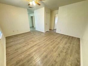 1605 Benttree Dr in Killeen, TX - Foto de edificio - Building Photo