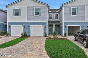 property at 193 Brandon Lks Dr