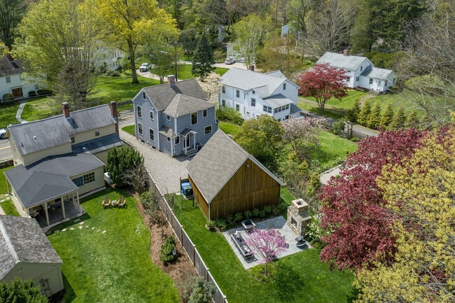 41 Liberty St in Madison, CT - Building Photo - Building Photo