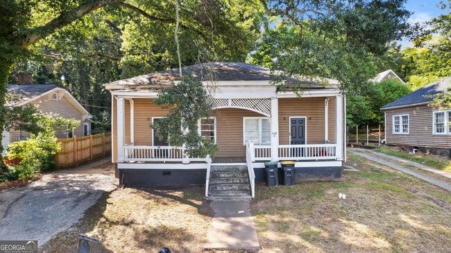 property at 1147 Broad St