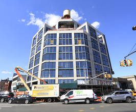 The Jackson in Long Island City, NY - Building Photo - Building Photo