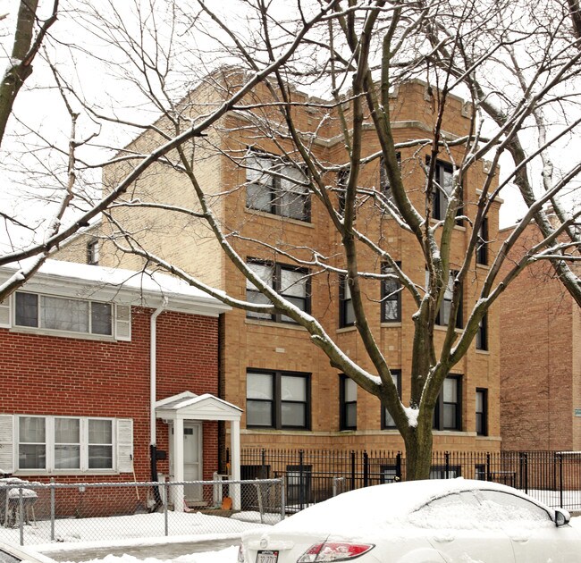 6225-6227 N Hermitage Ave in Chicago, IL - Building Photo - Building Photo