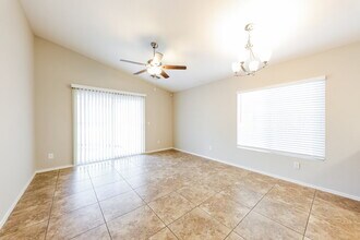 12024 W Rosewood Dr in El Mirage, AZ - Building Photo - Building Photo